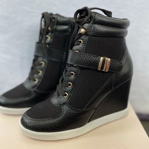 Black & Gold Faux Leather Wedged Sneakers